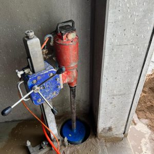 Aliev_Kernbohrung_159-qh4y7x9lvqaq7l7i3mdzr1b8m1jo60nco0yxd02im0